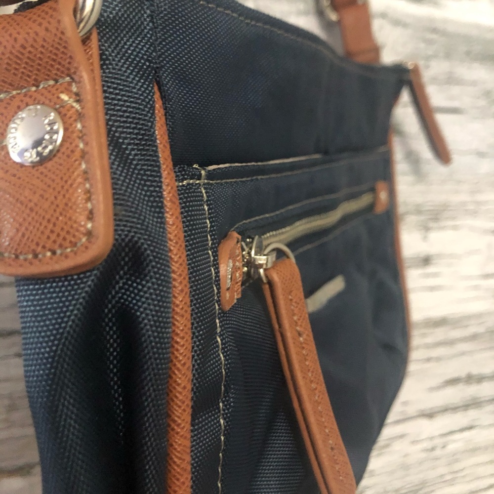 NWOT Roots navy blue and brown canvas purse - Picture 4 of 6
